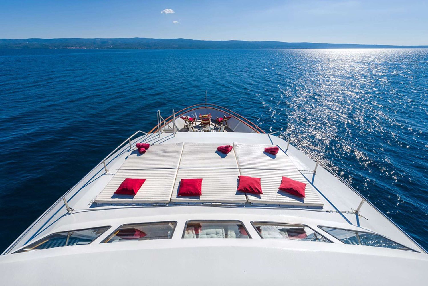 yacht-96810