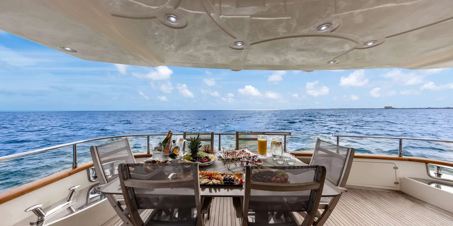 yacht-97542