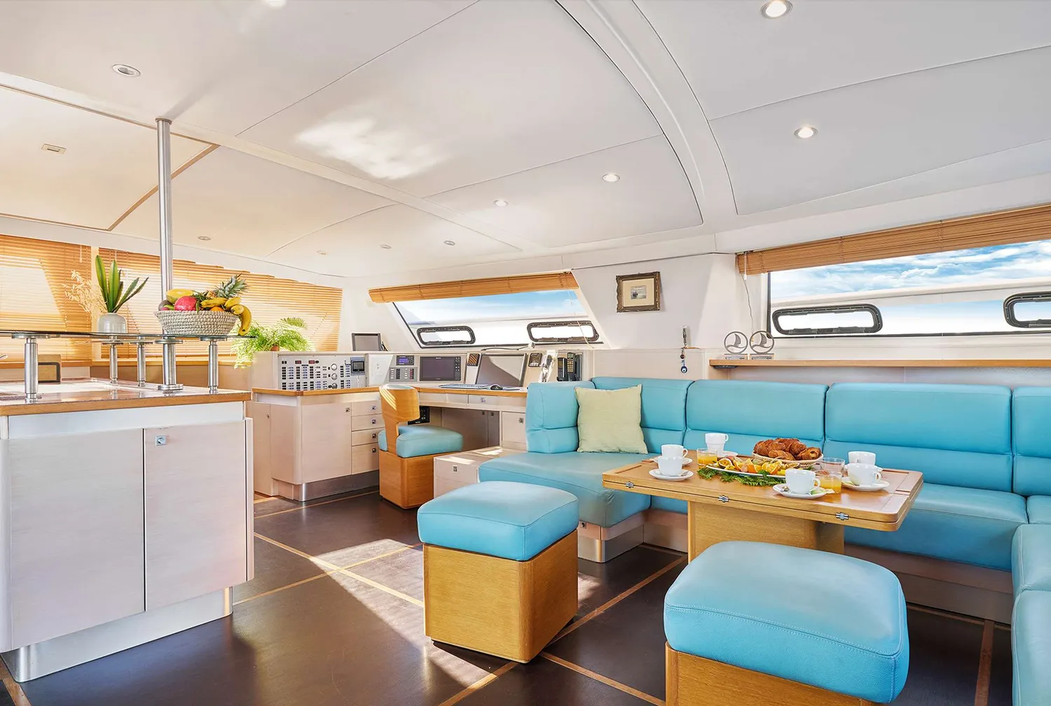 yacht-97679