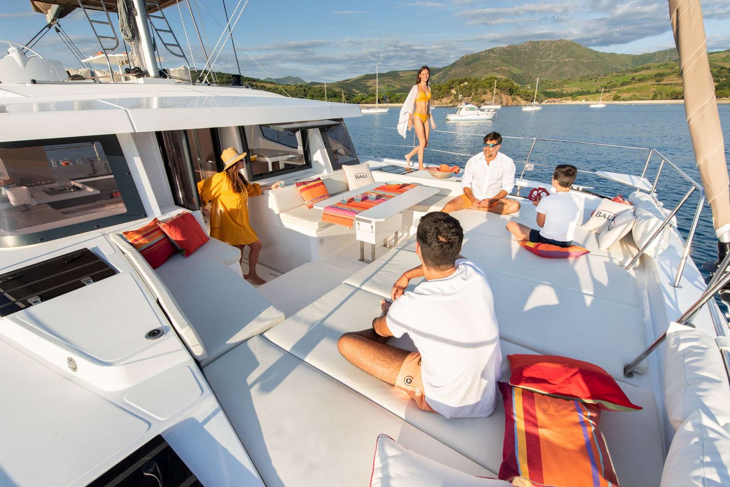 yacht-97706
