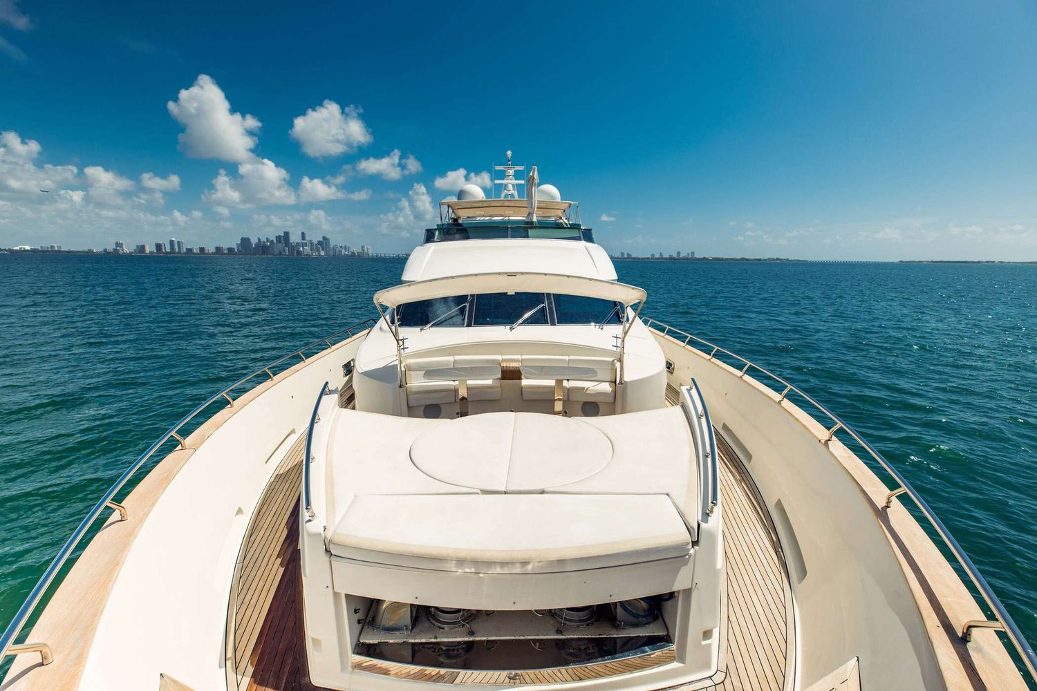yacht-97752