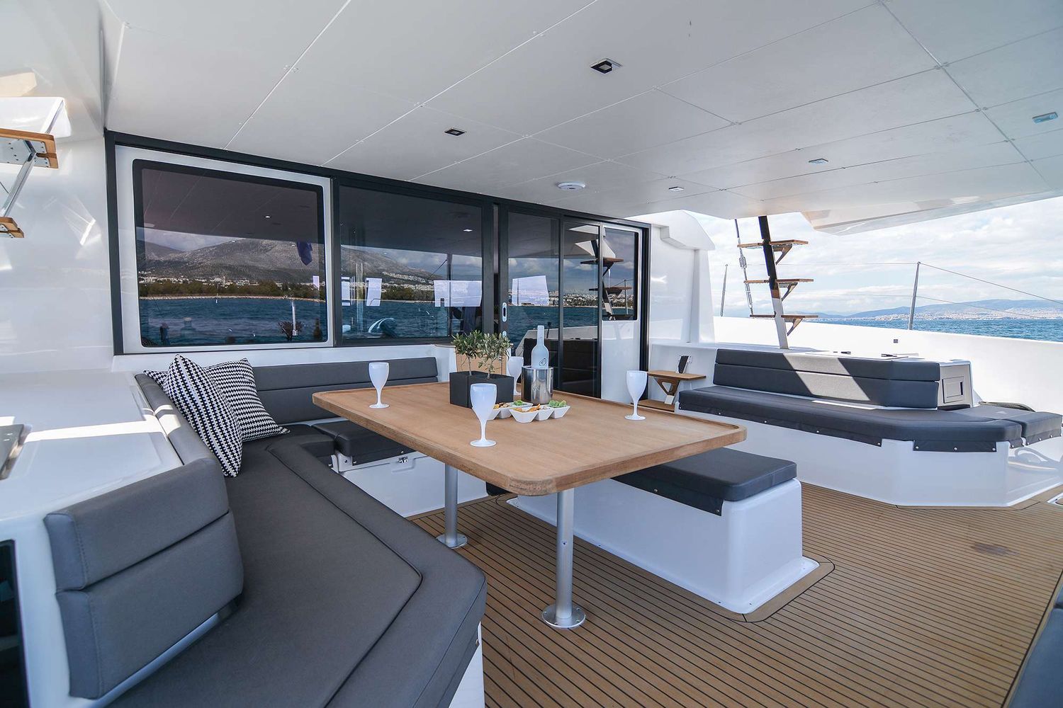 yacht-97770
