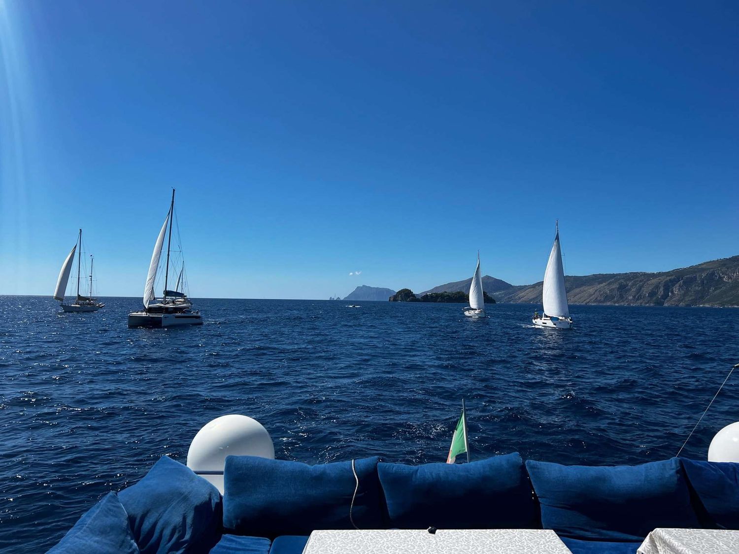 yacht-98480