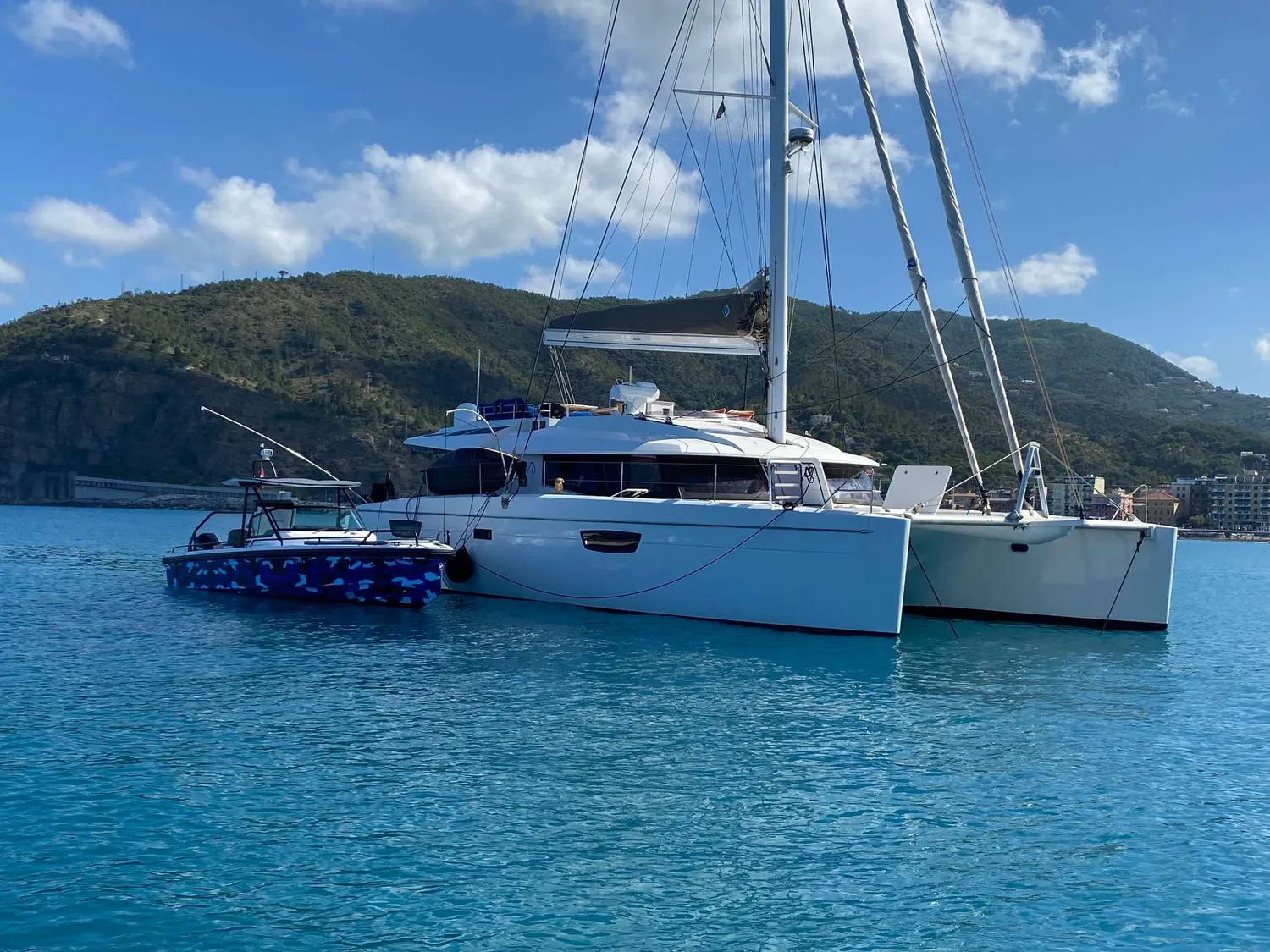 yacht-98473