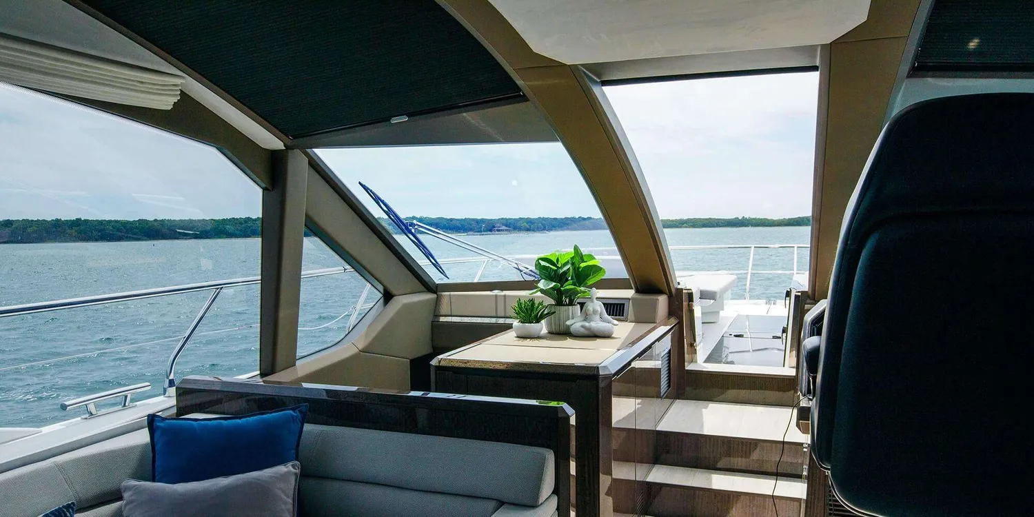 yacht-98497