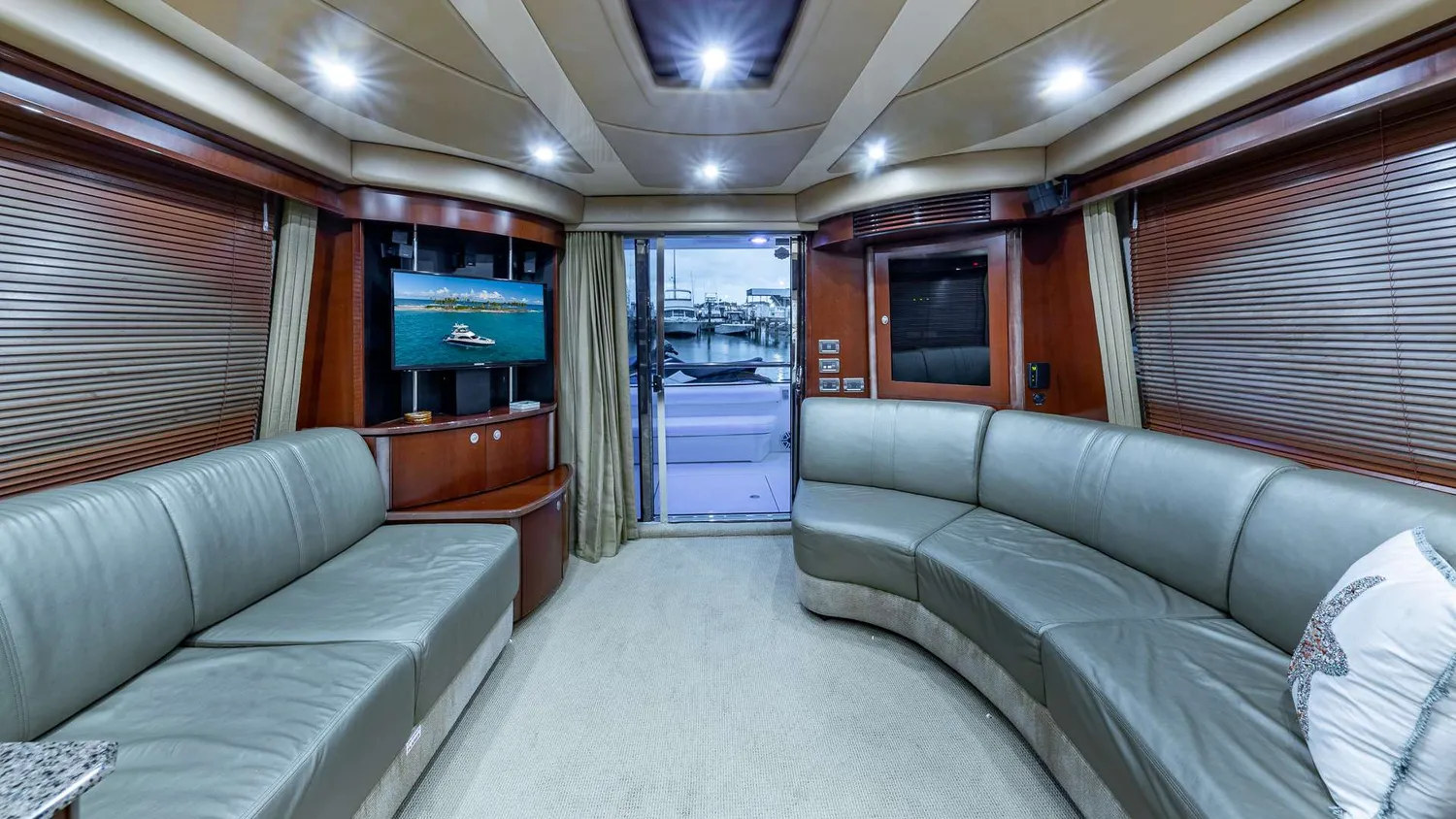 yacht-98519
