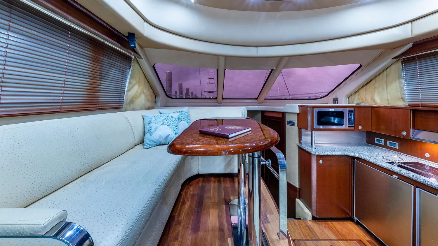 yacht-98520