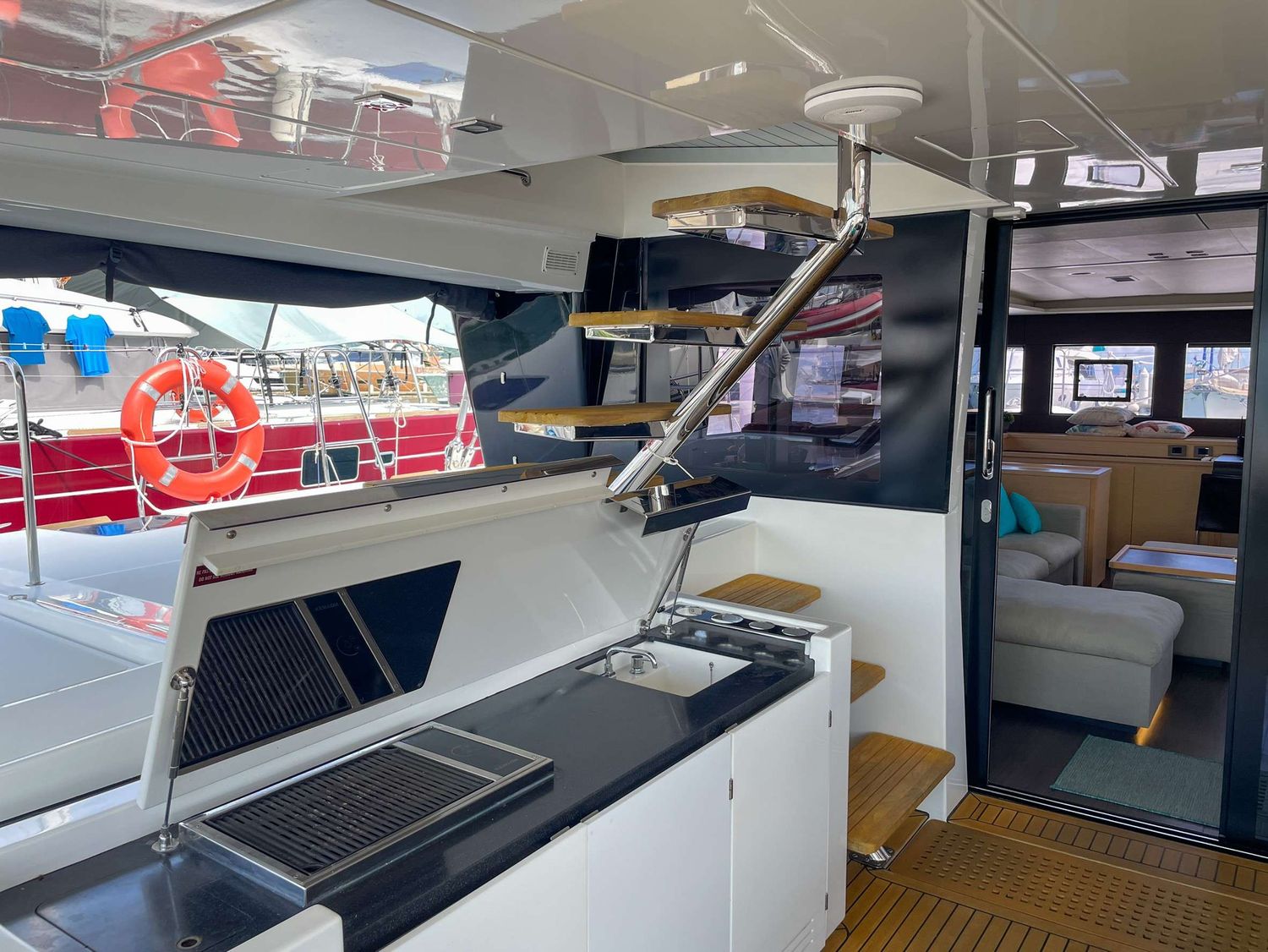 yacht-467454