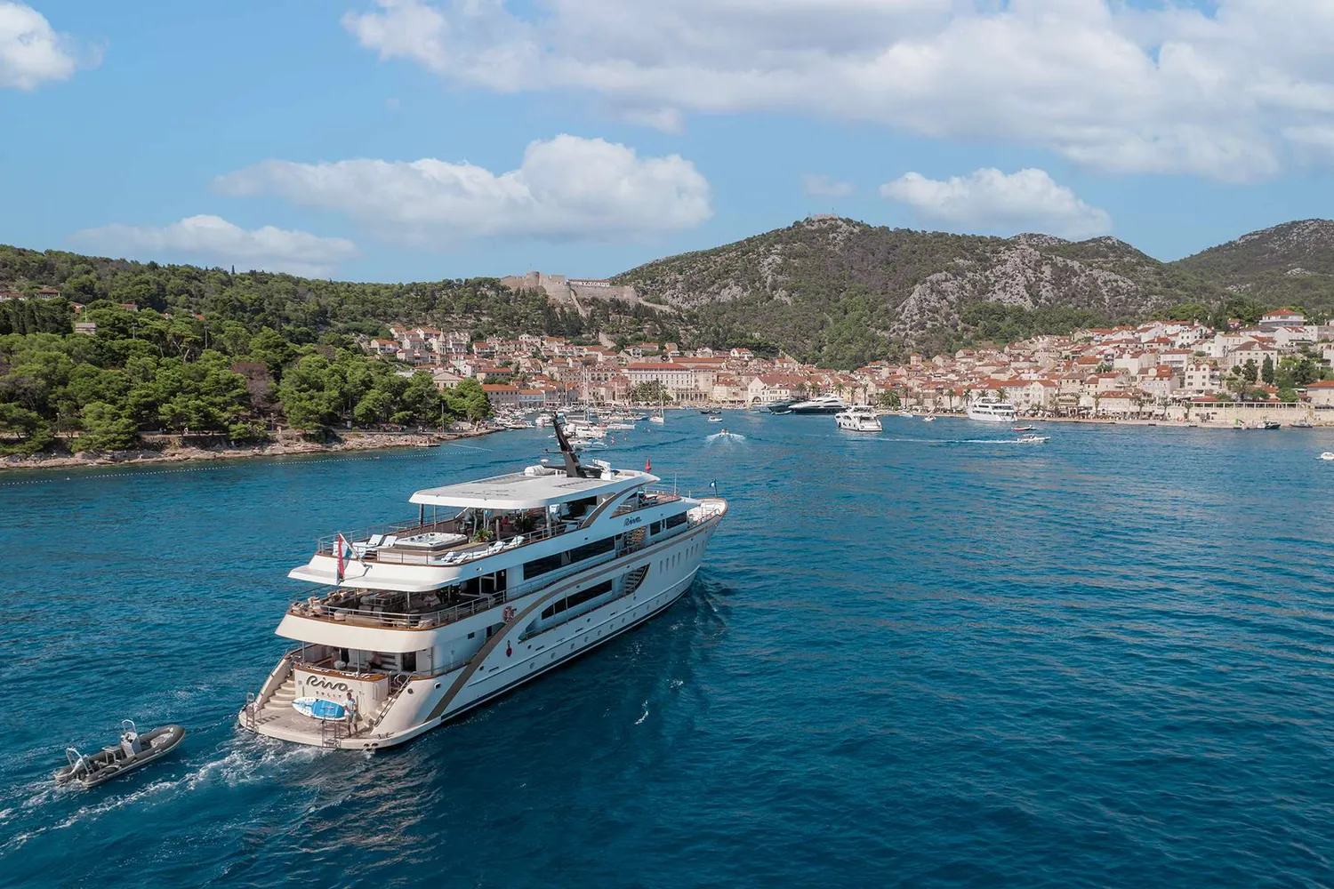 yacht-99140