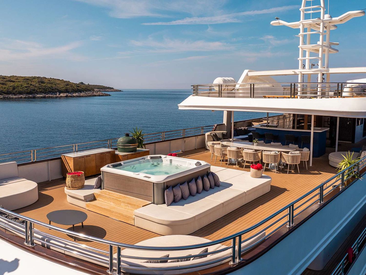 yacht-30248