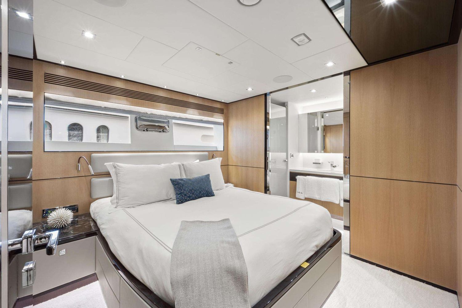yacht-99658