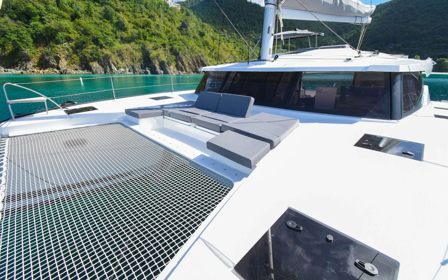 yacht-100290