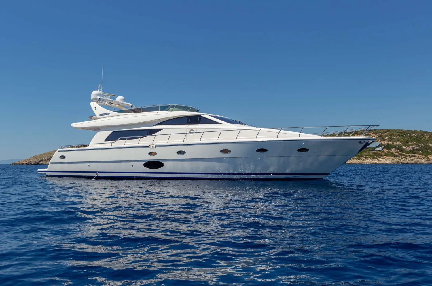 yacht-100434