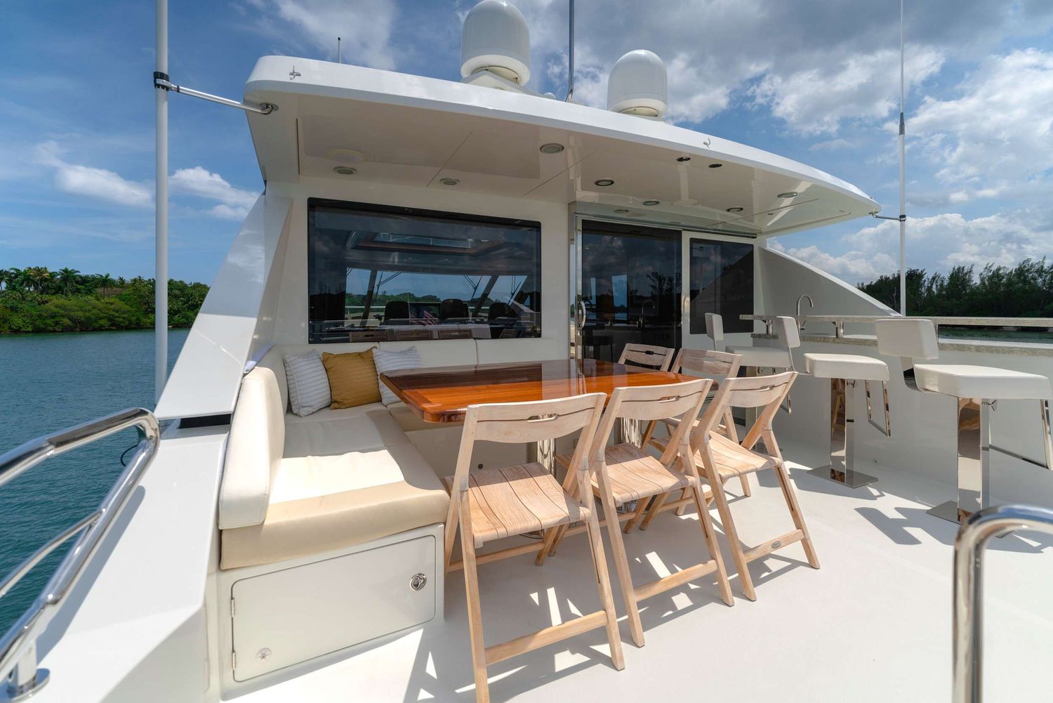 yacht-100473
