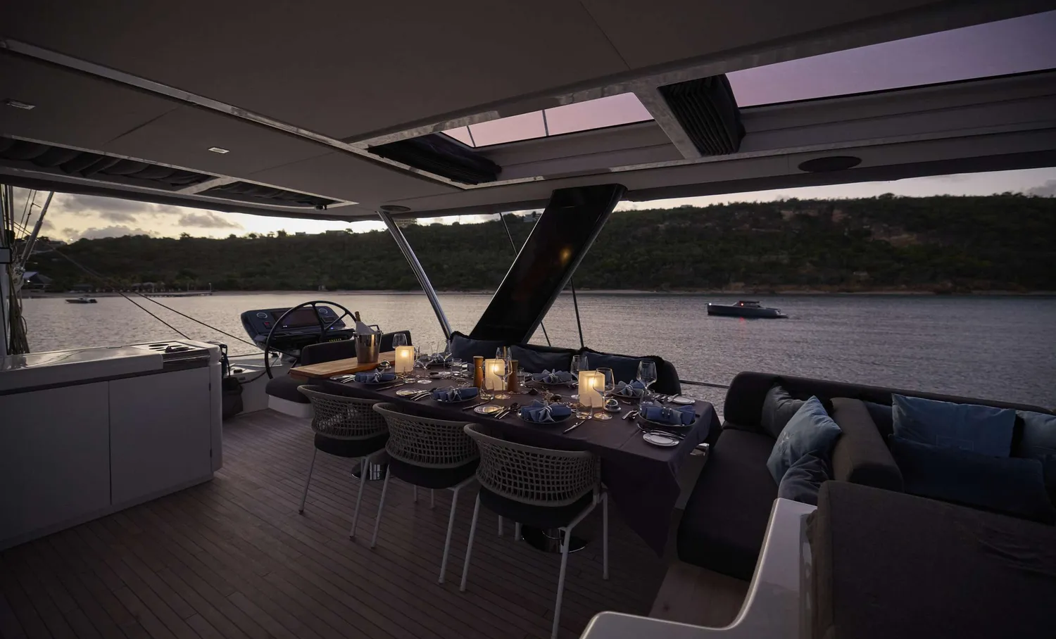 yacht-520982