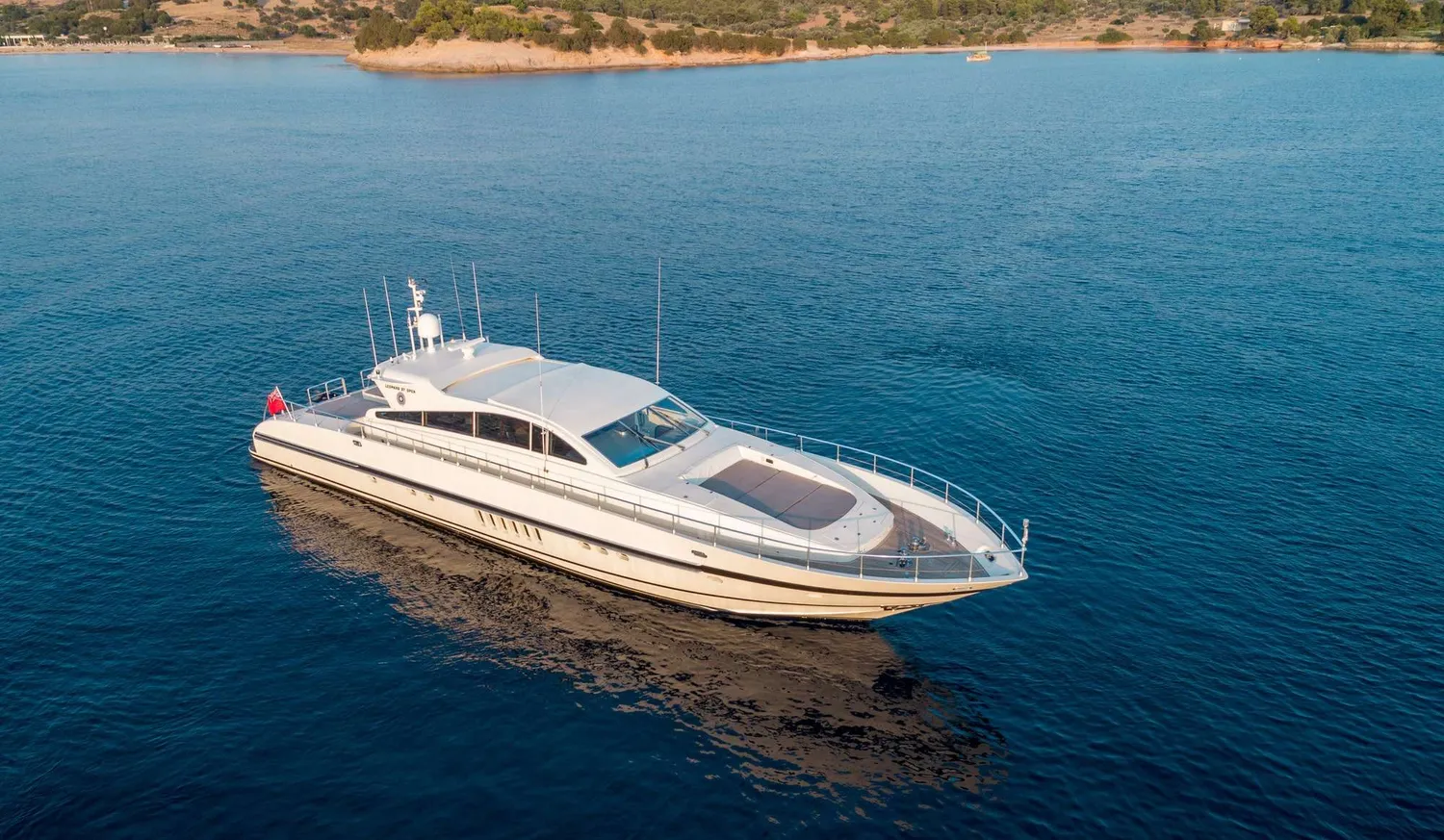 yacht-100510