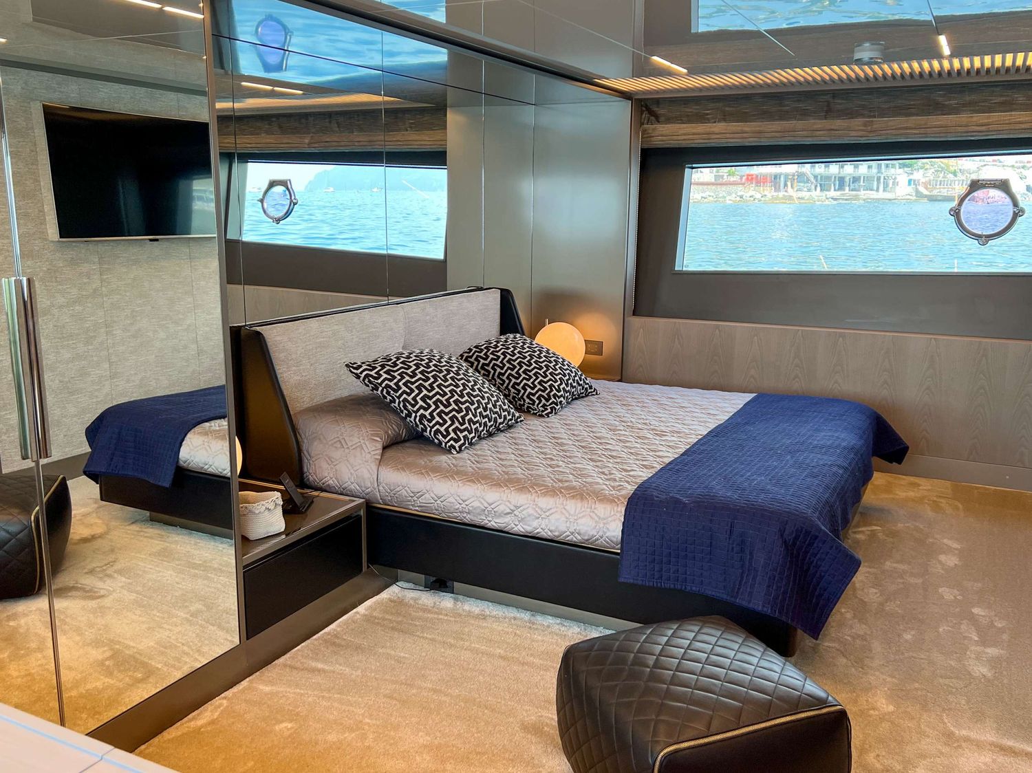 yacht-100793