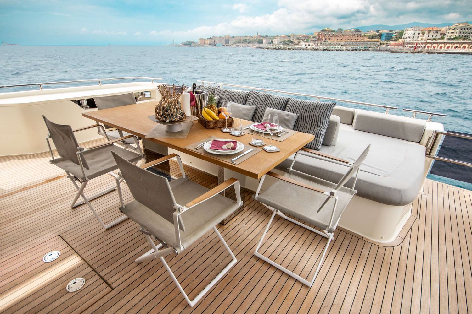 yacht-100795