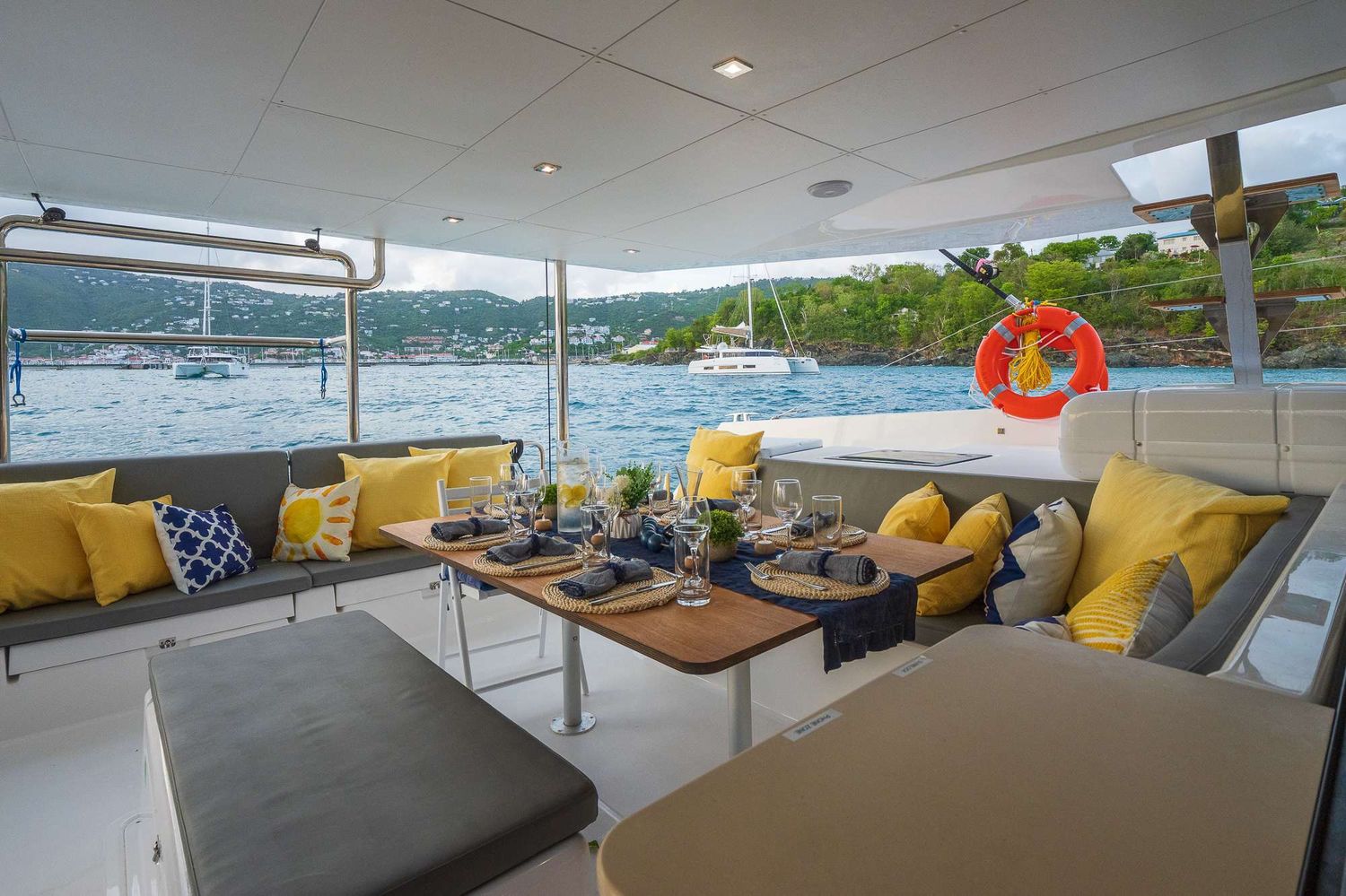 yacht-32380