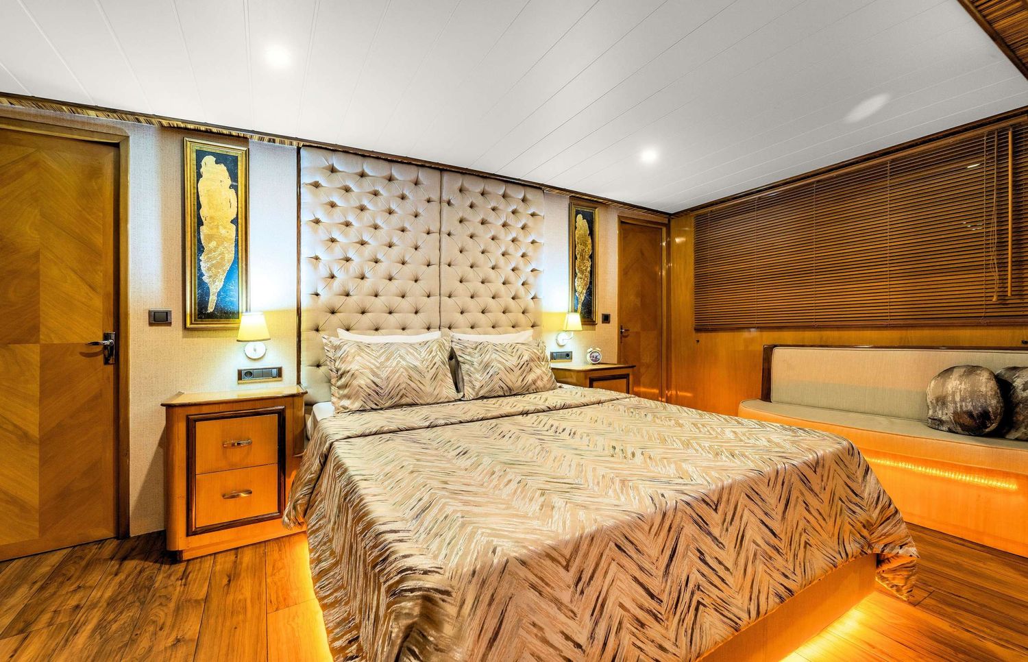 yacht-102015