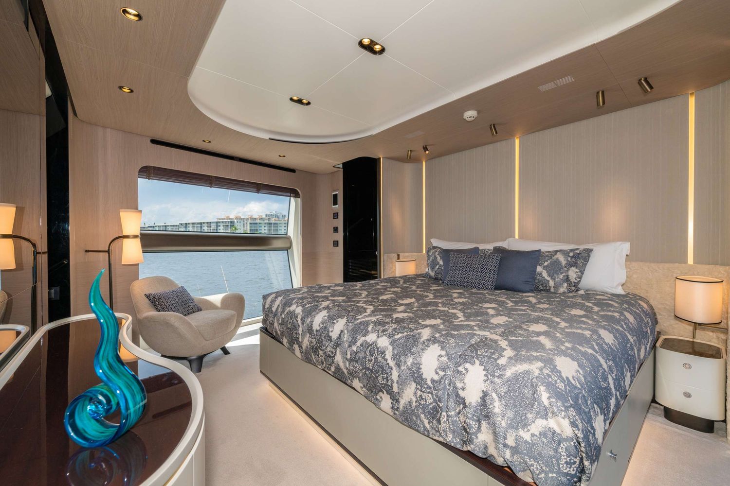 yacht-102074