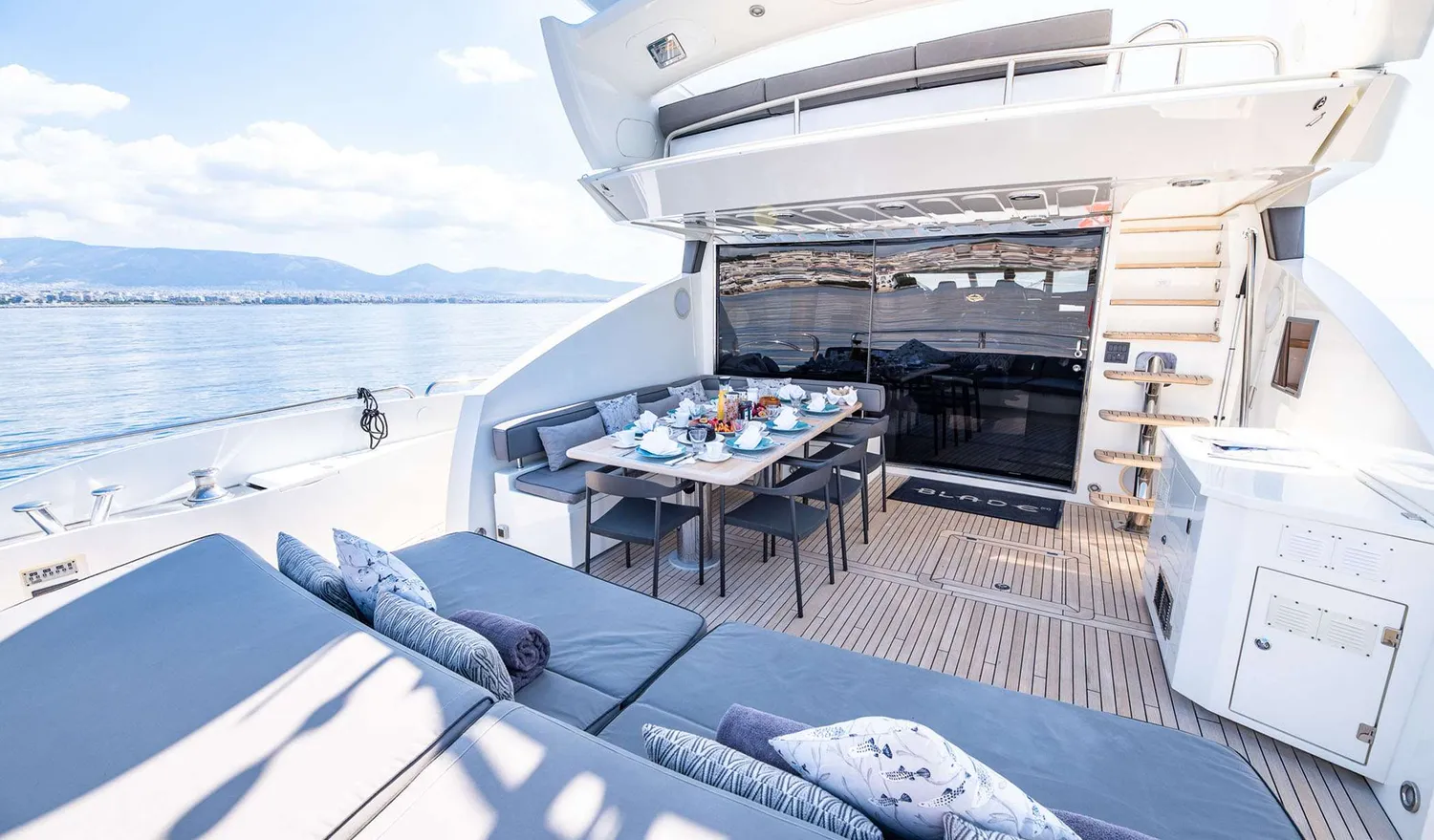 yacht-102094
