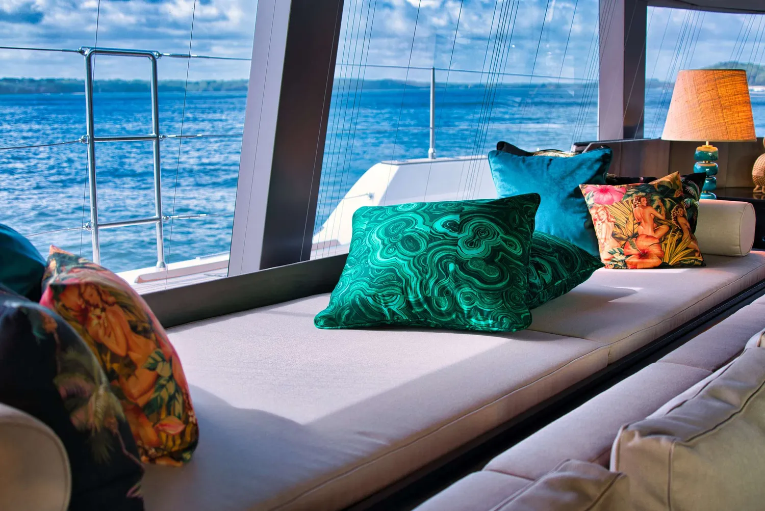 yacht-102393