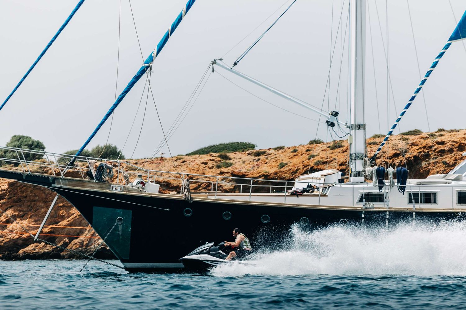 yacht-396338