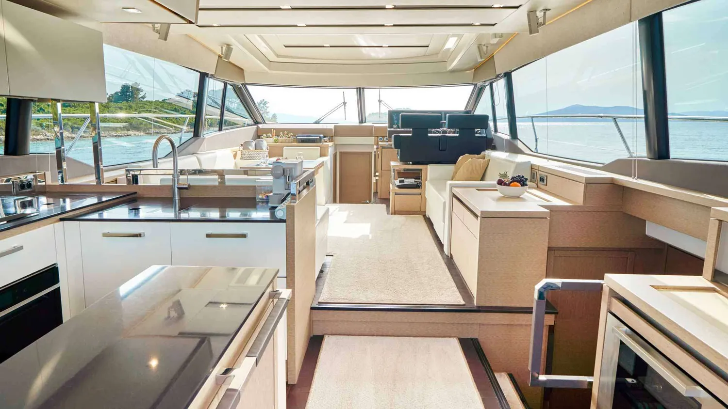 yacht-103020