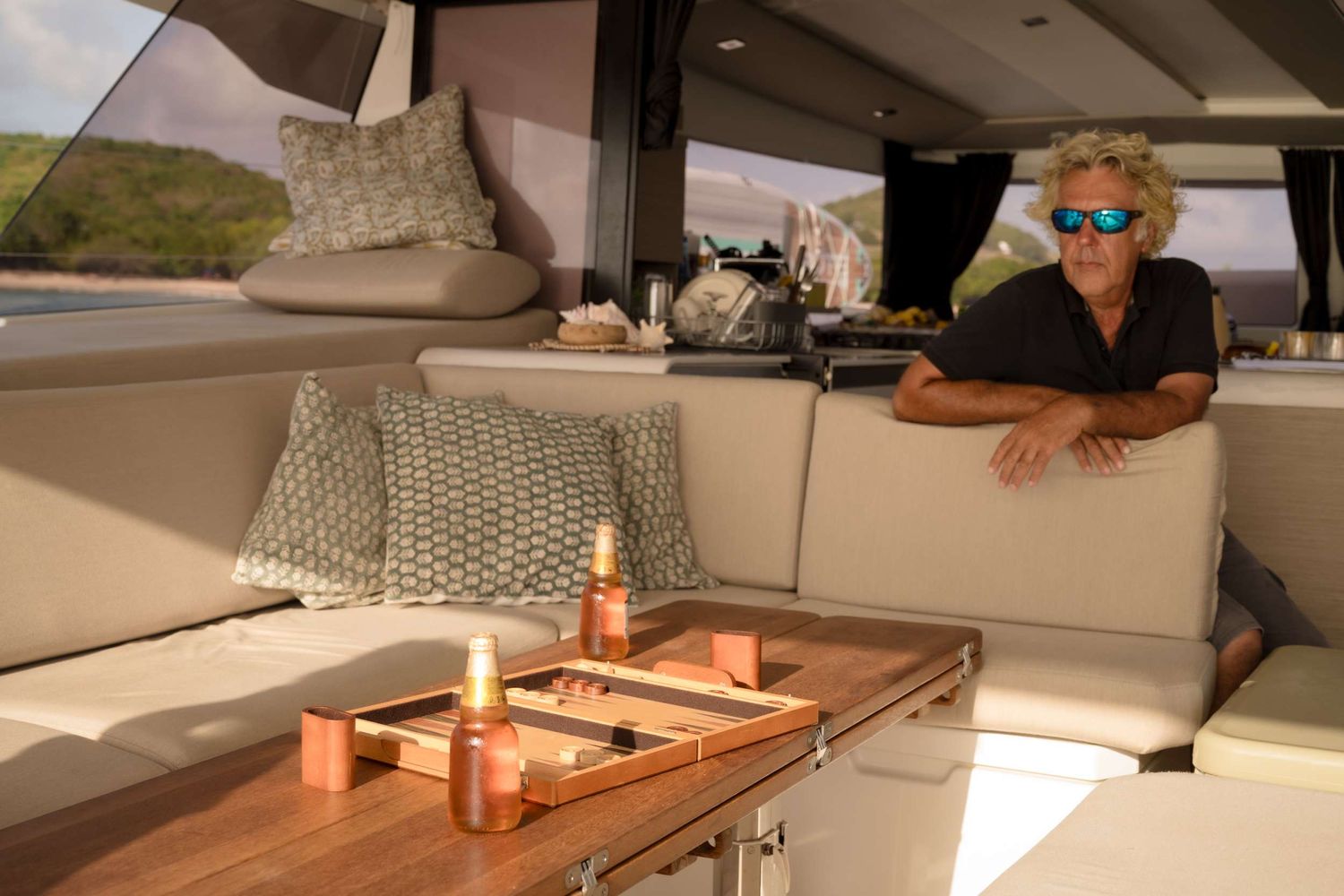 yacht-537637