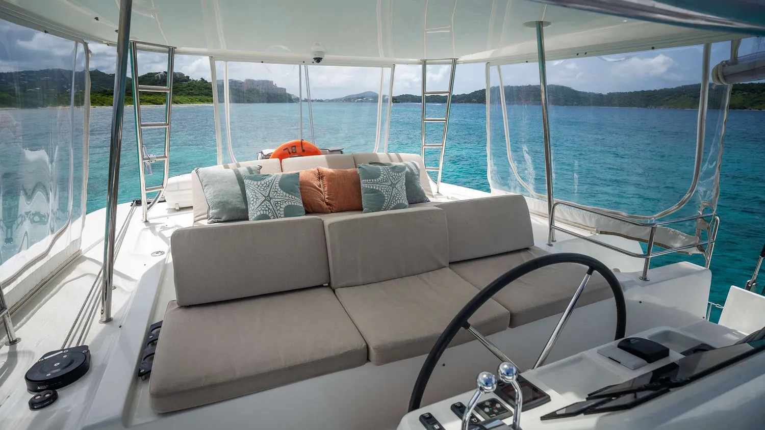 yacht-69201