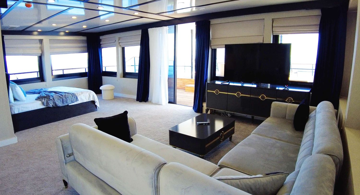 yacht-103752