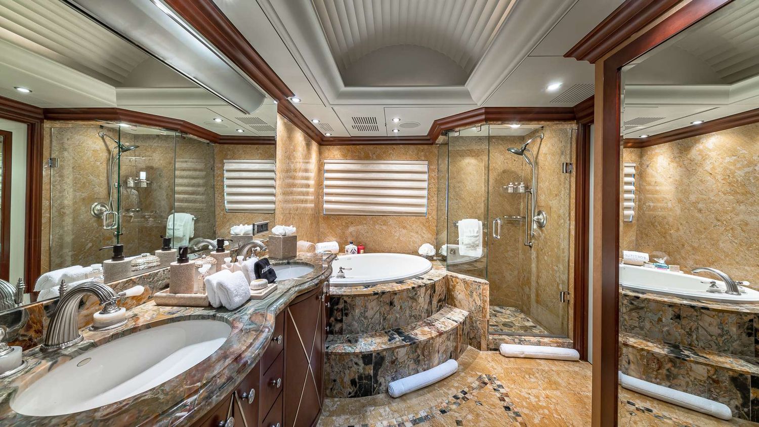 yacht-103962