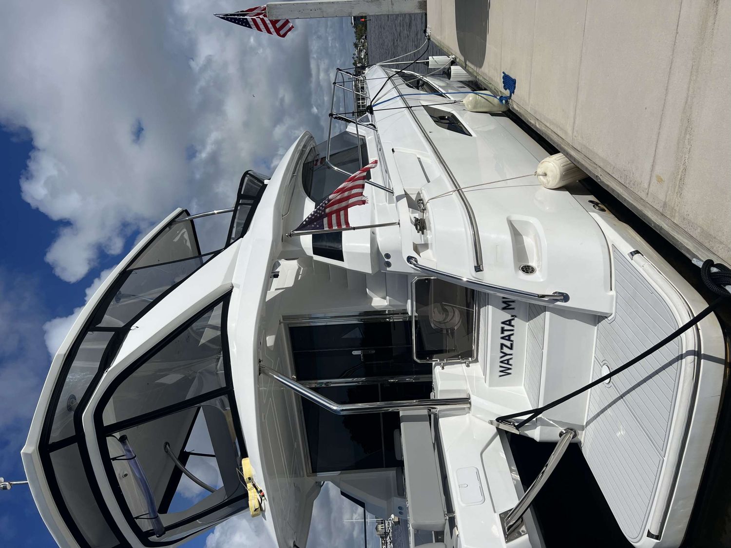 yacht-104206