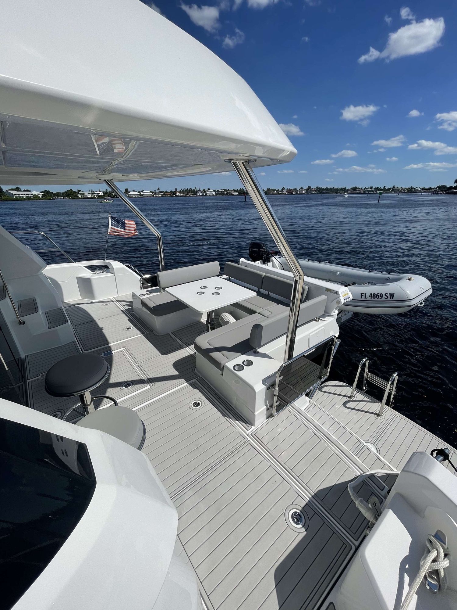 yacht-104194