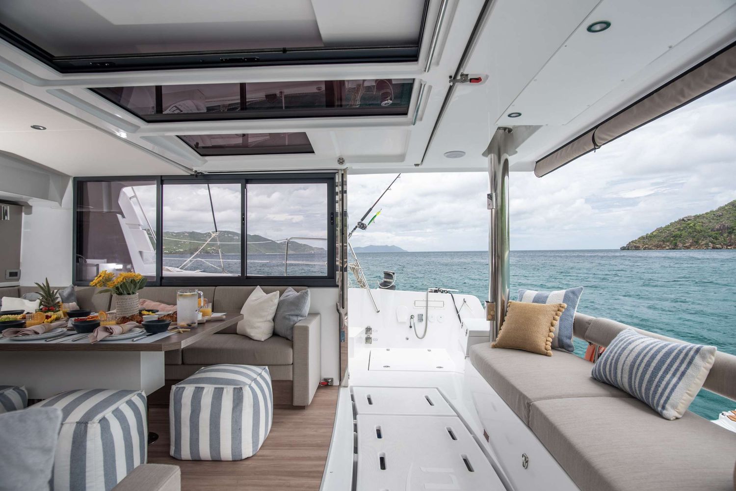 yacht-158420