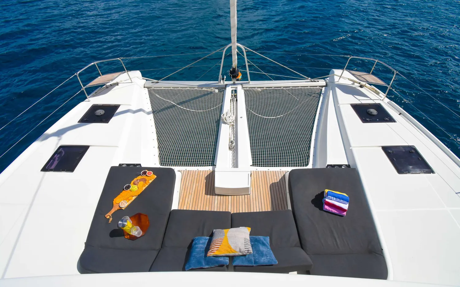 yacht-105038
