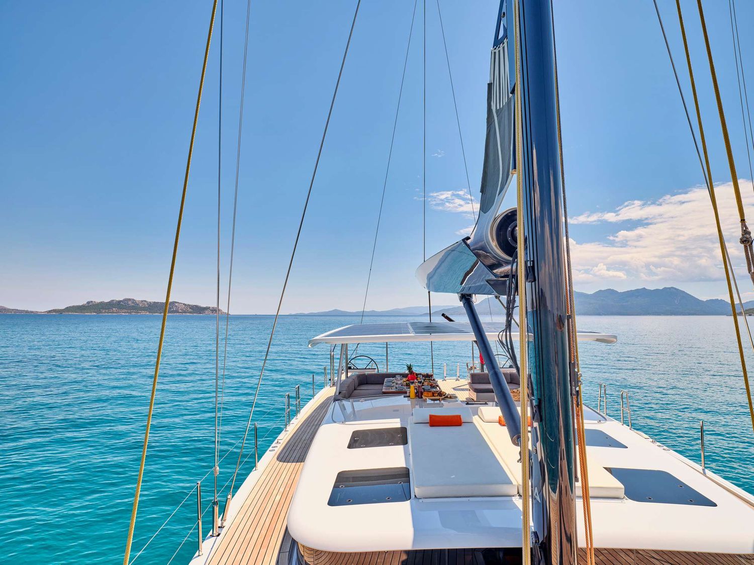 yacht-378417
