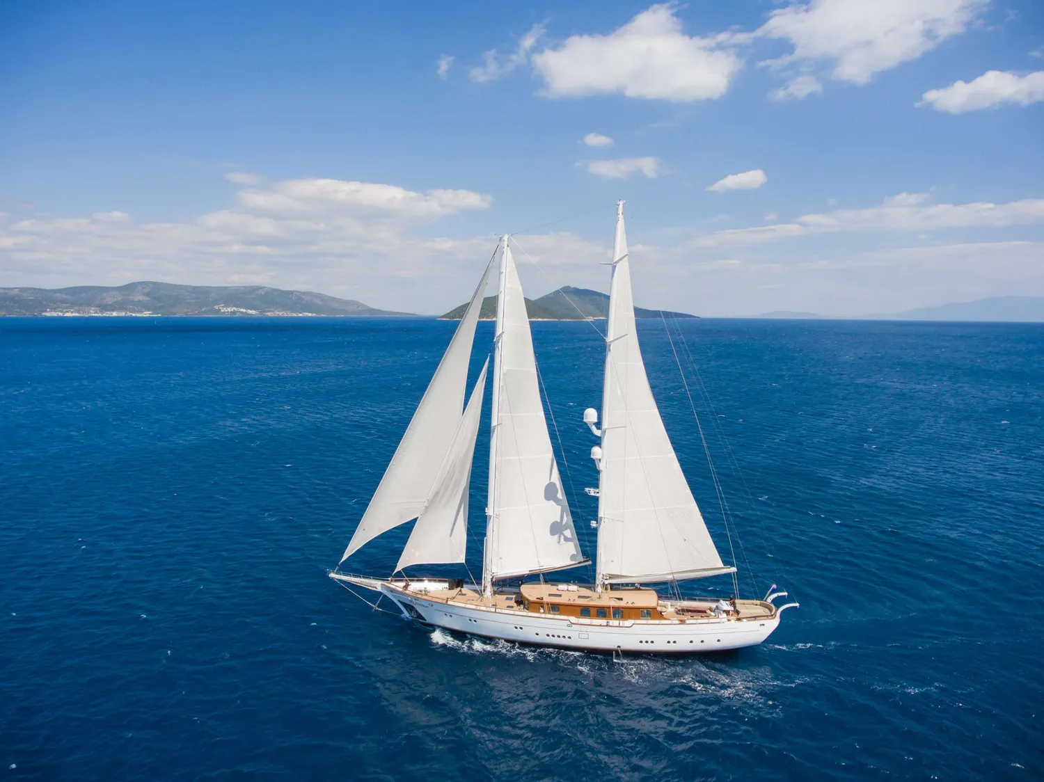 yacht-105269