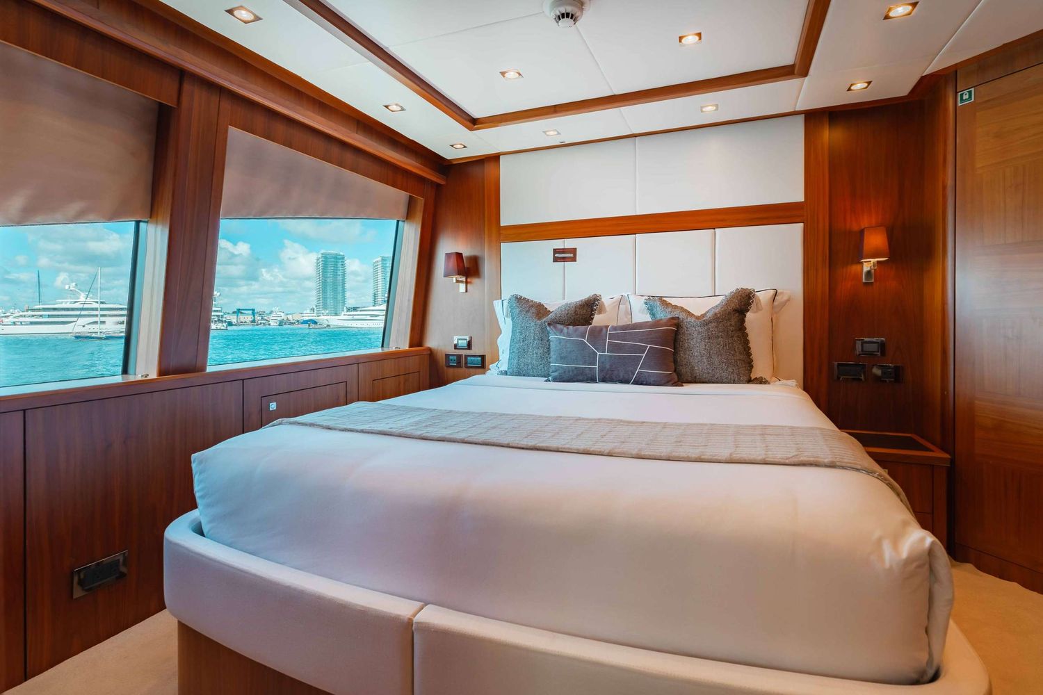 yacht-152799