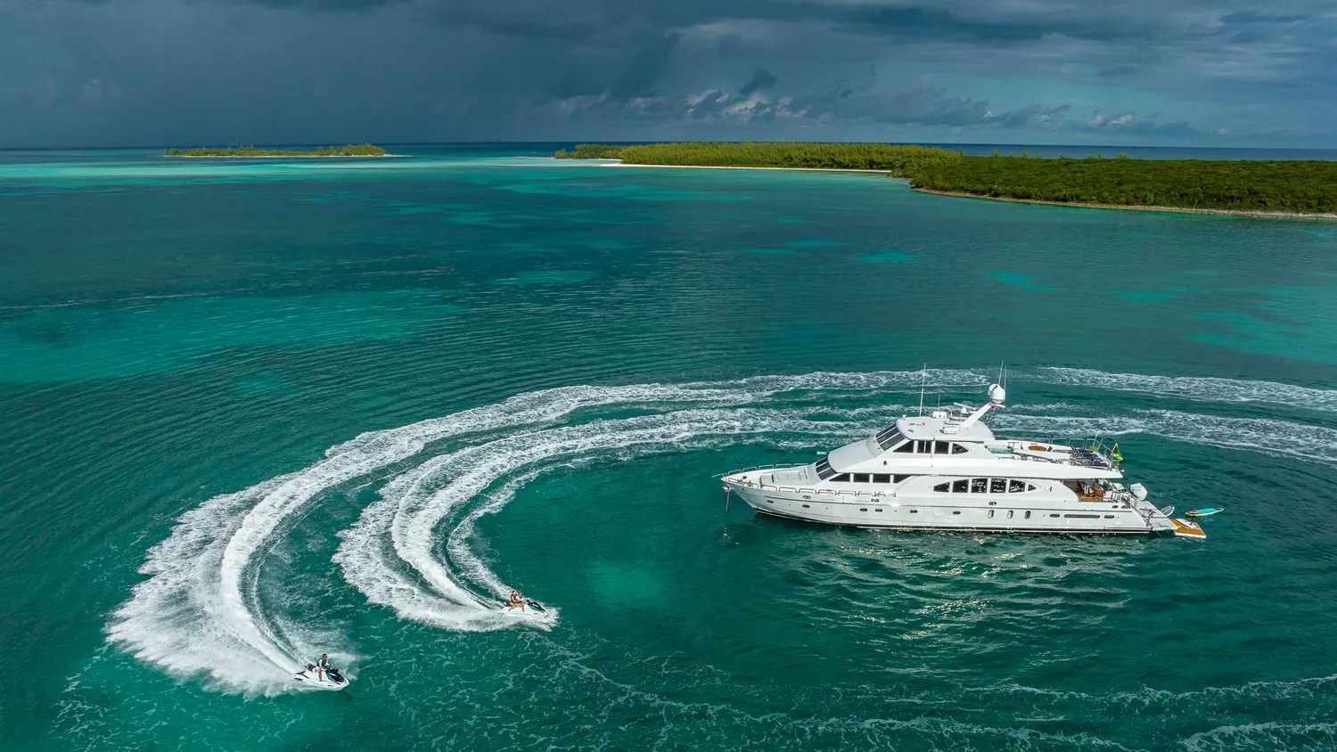 yacht-105544