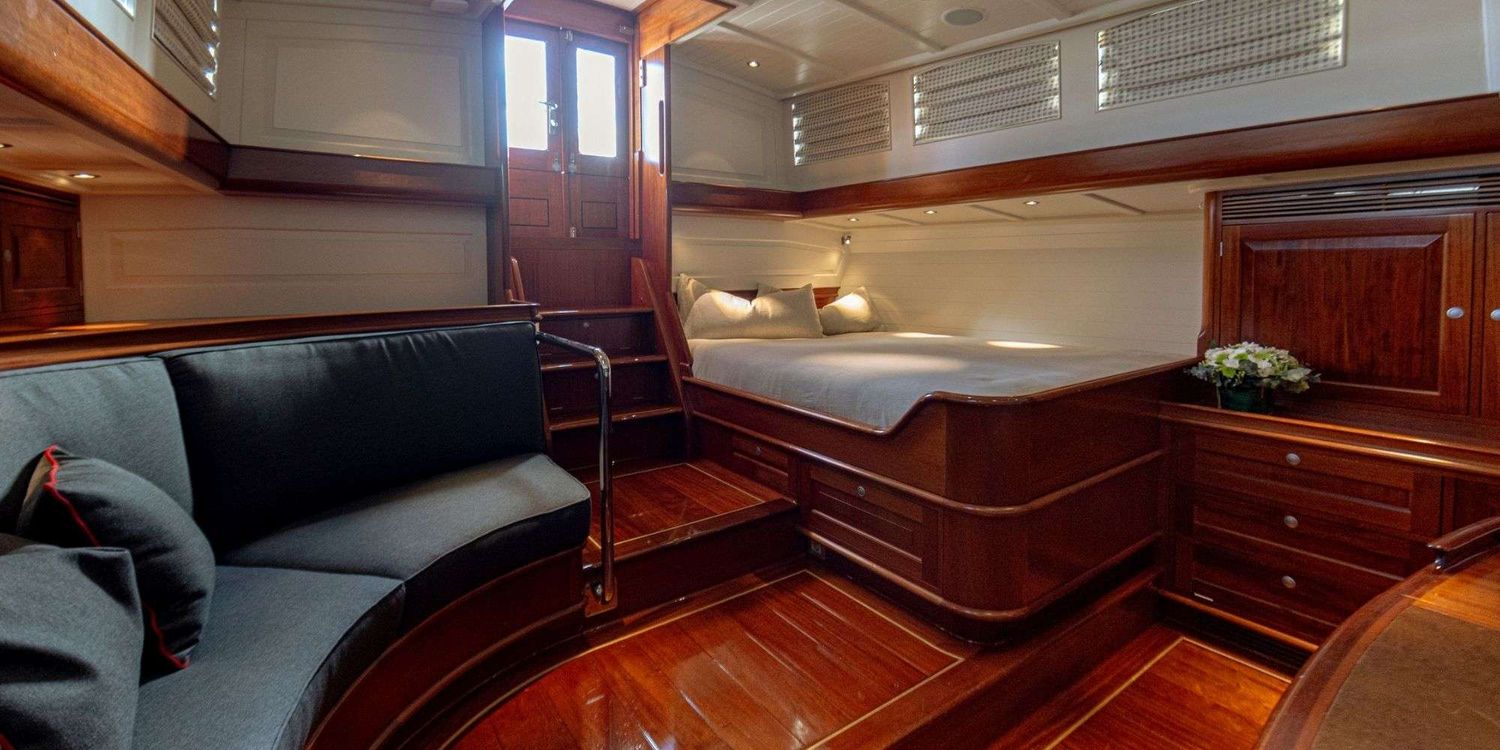 yacht-106257