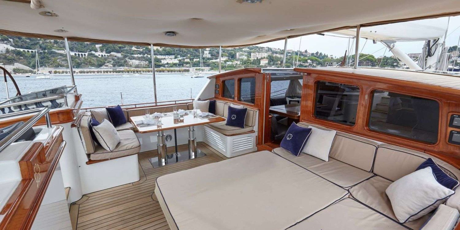 yacht-106323