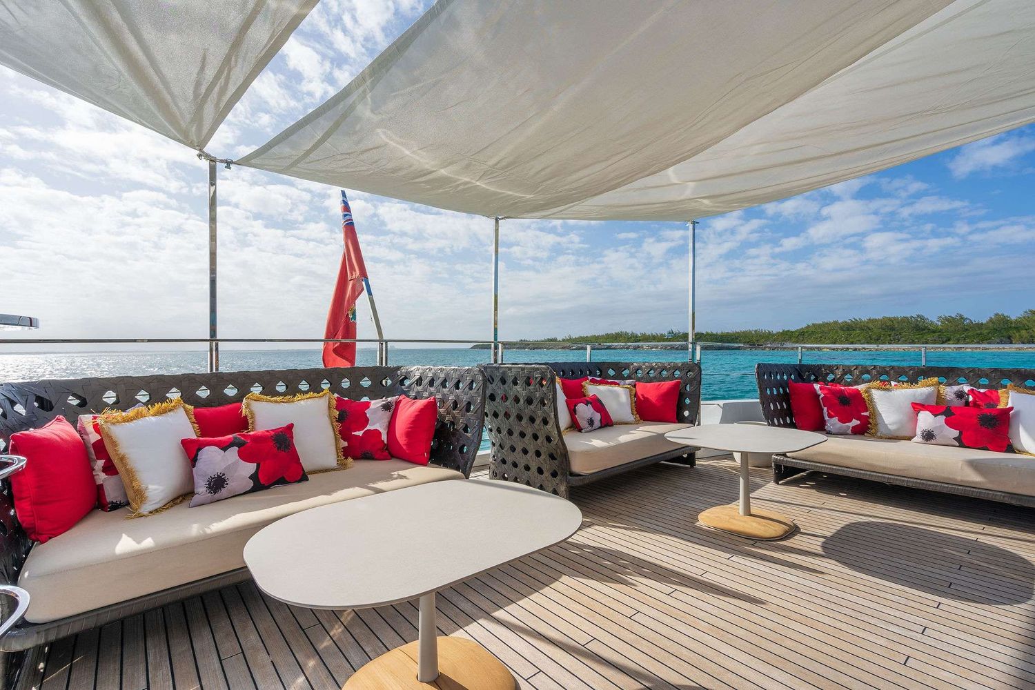 yacht-106578