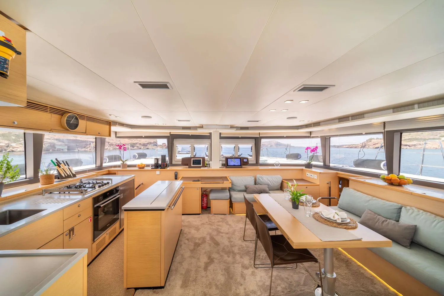 yacht-106624
