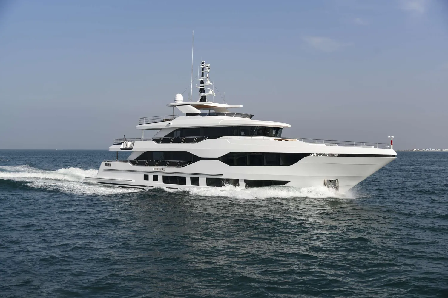 yacht-106734