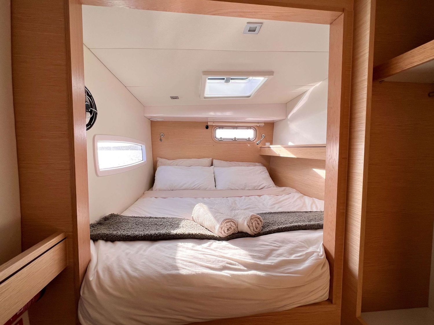 yacht-107079