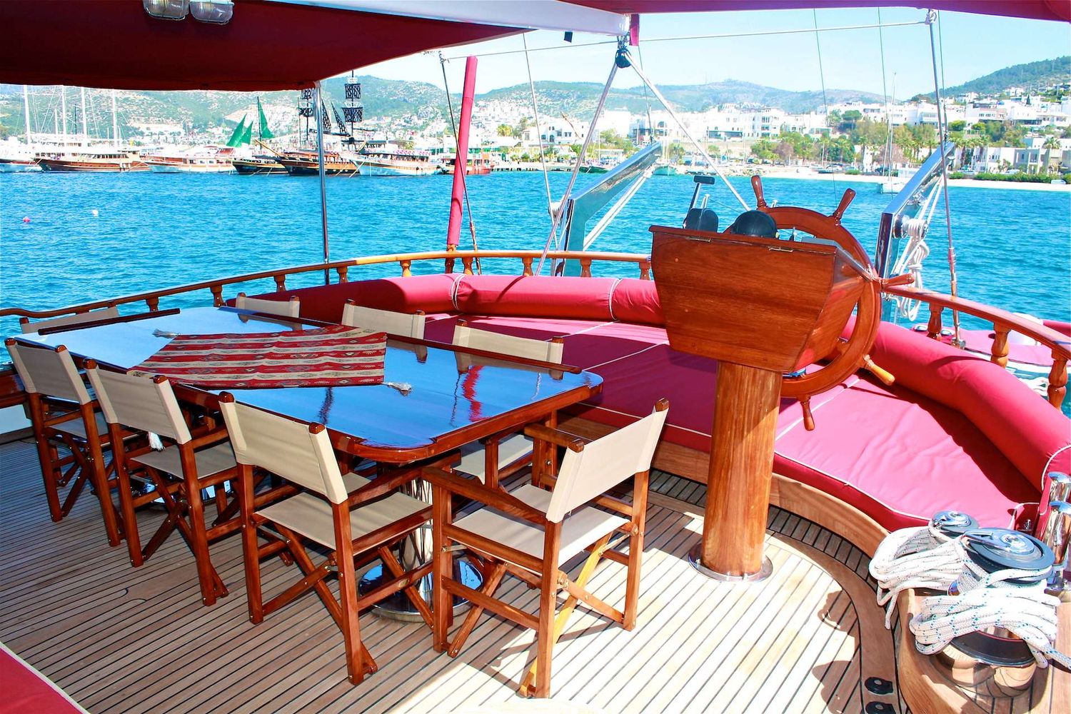 yacht-108362