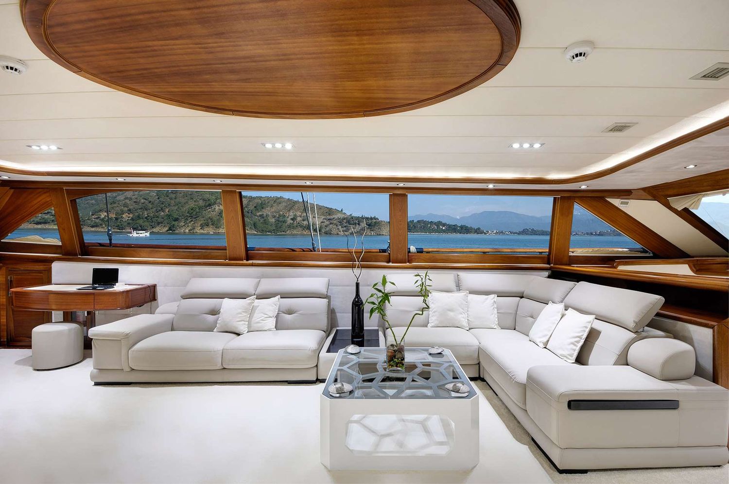yacht-62360