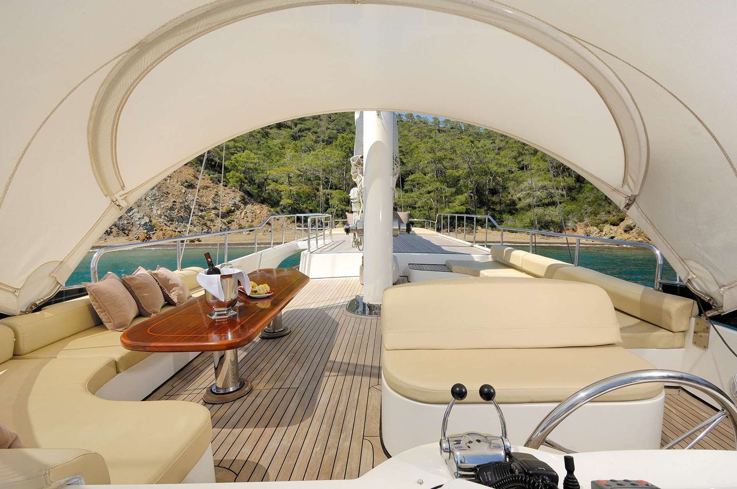 yacht-62351